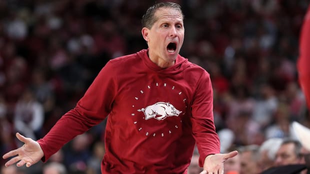 Arkansas coach Eric Musselman voices frustration during Hogs game against UNC-Wilmington.